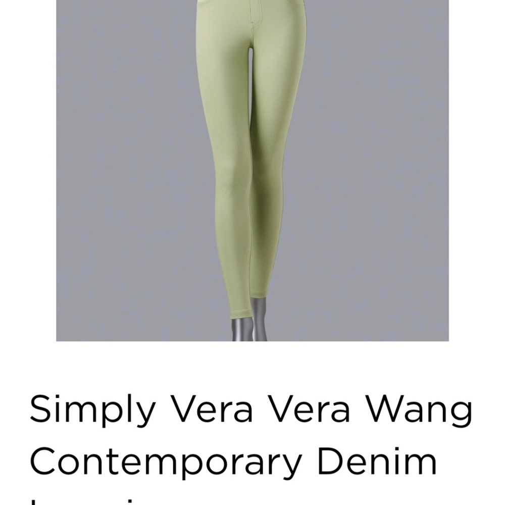 Simply Vera Vera Wang denim leggings.